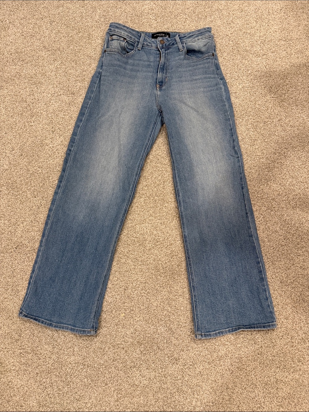 Just Black Women's Straight-Leg Jeans in Medium Blue Wash